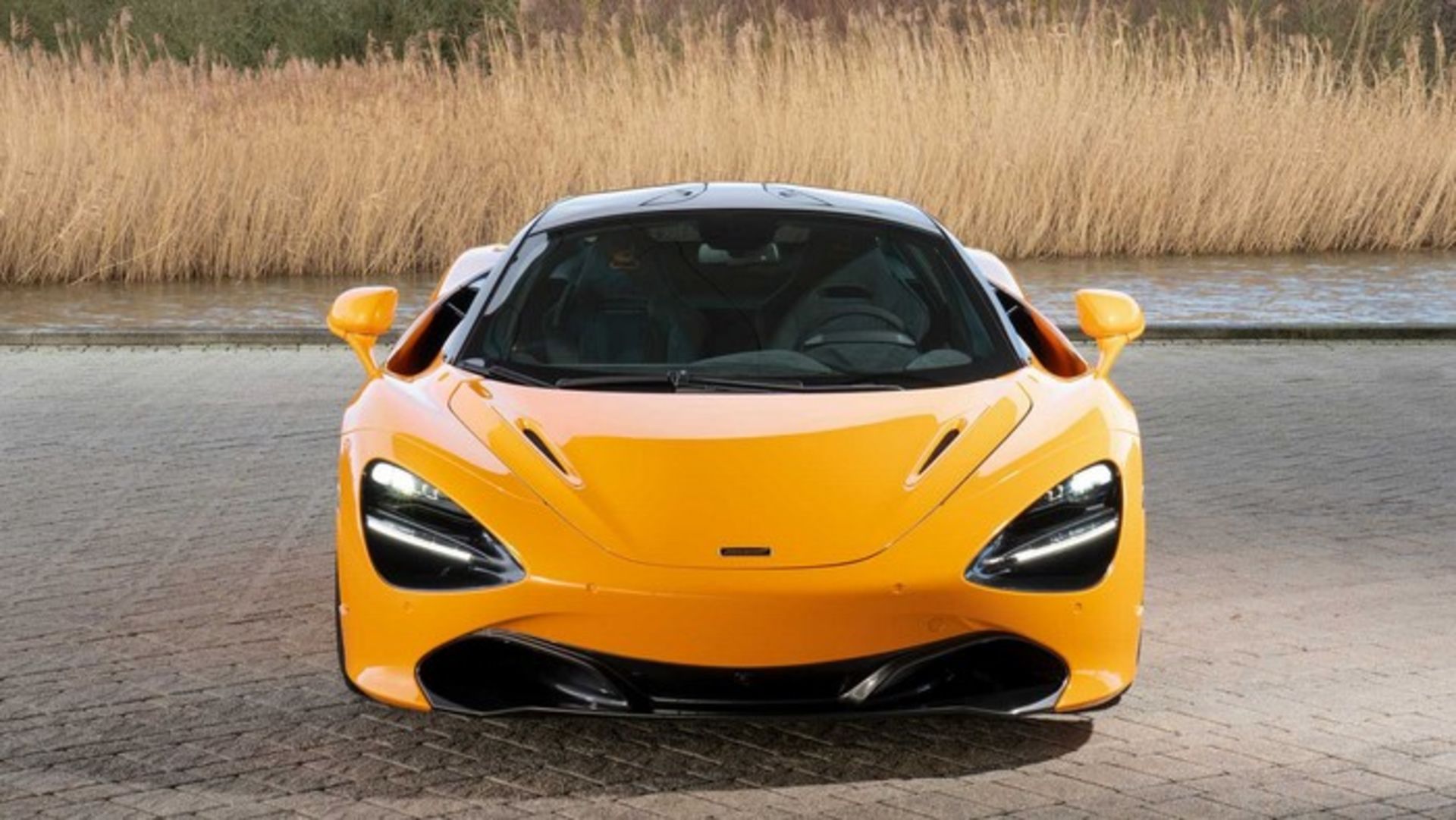 McLaren 720 Spa 68