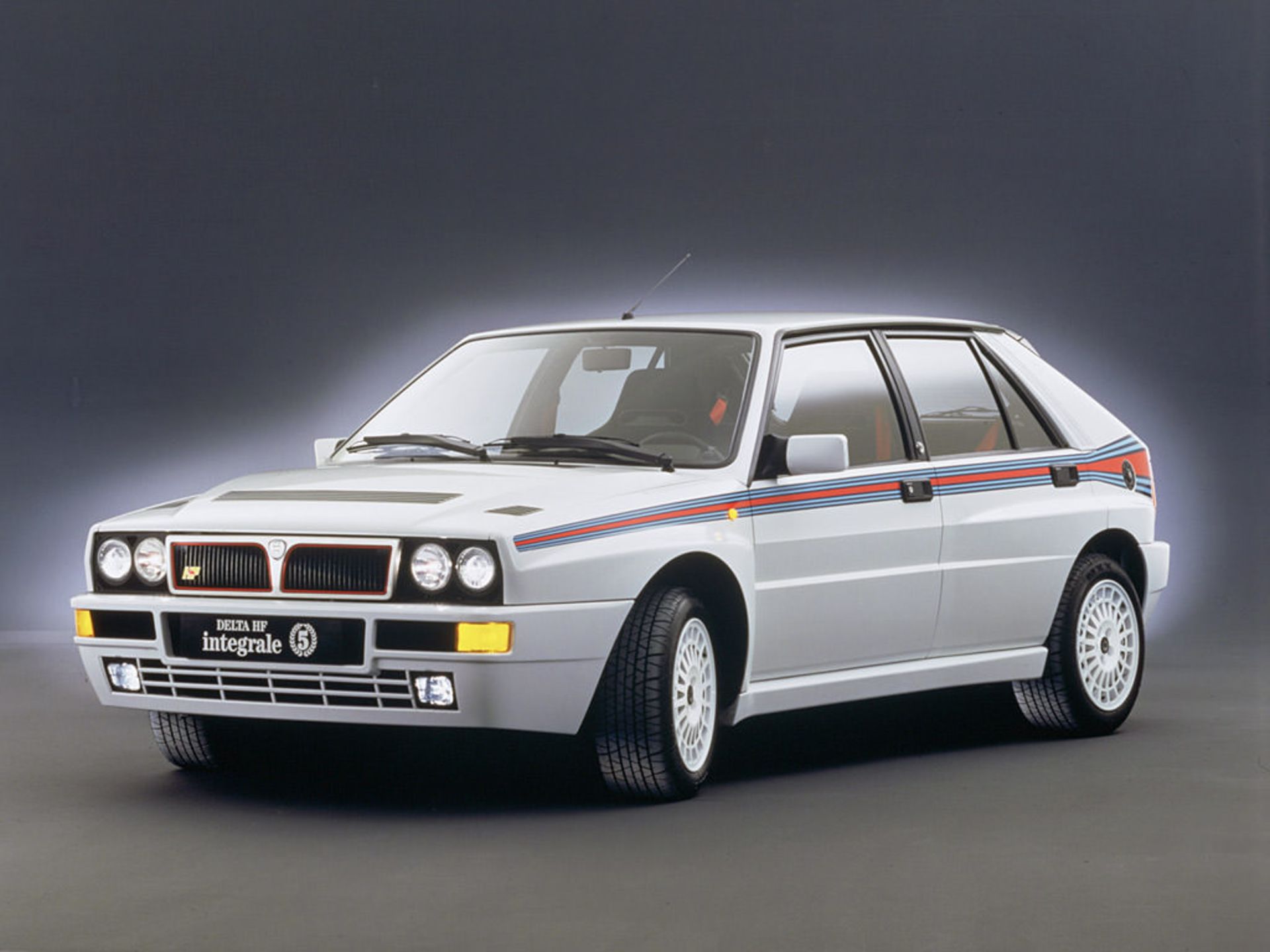 لانچیا دلتا / Lancia Delta