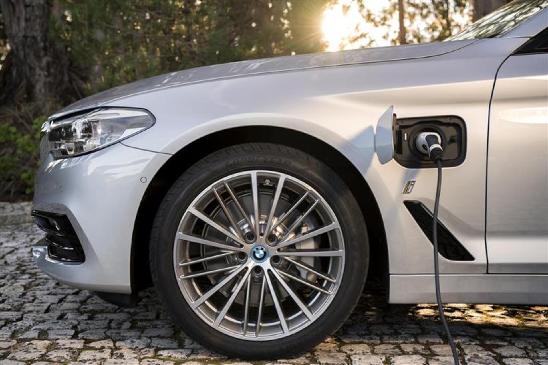 bmw 530e
