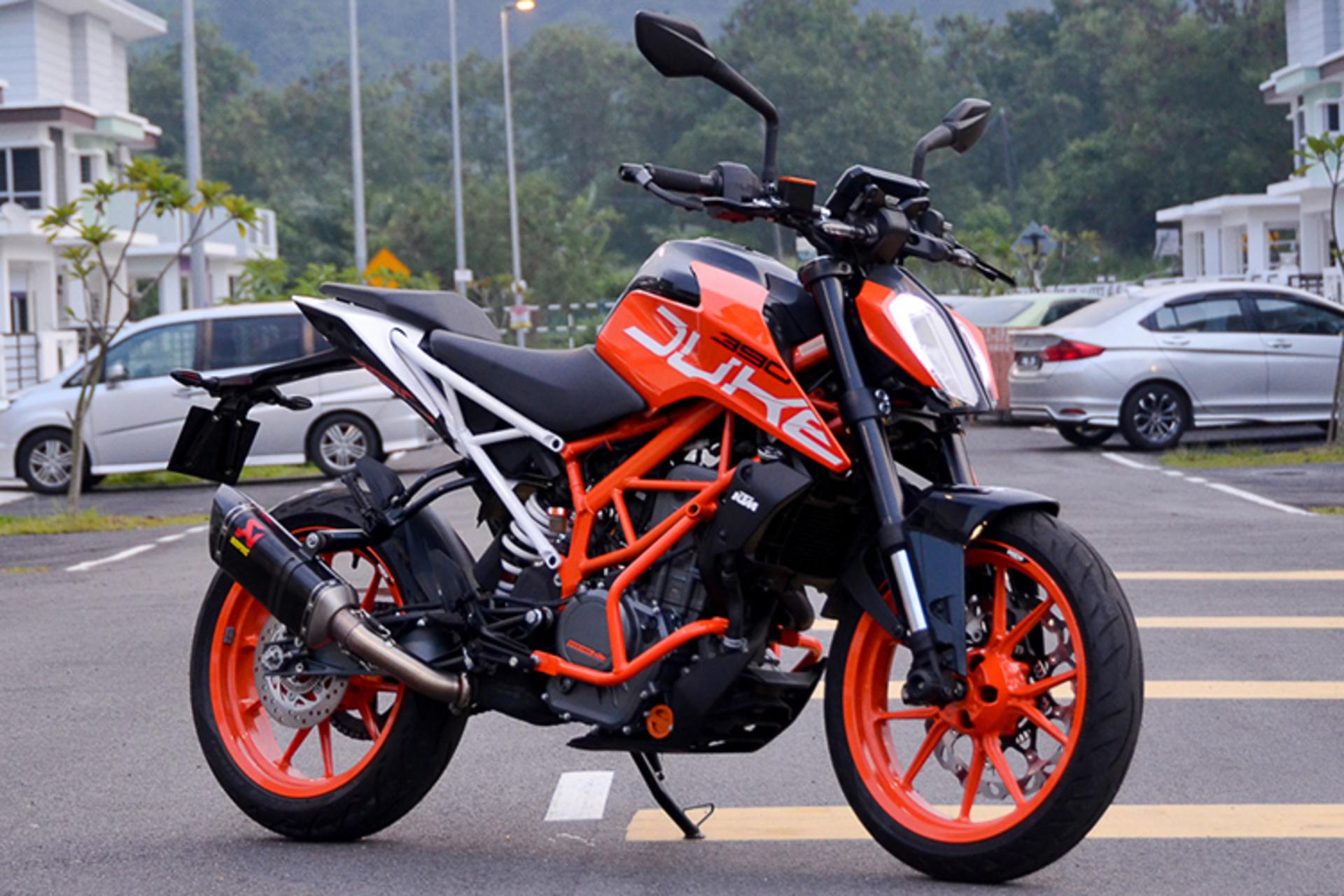 KTM 390