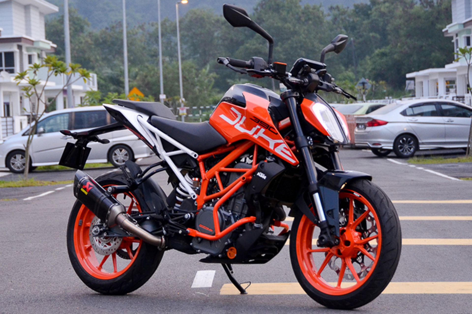 KTM 390