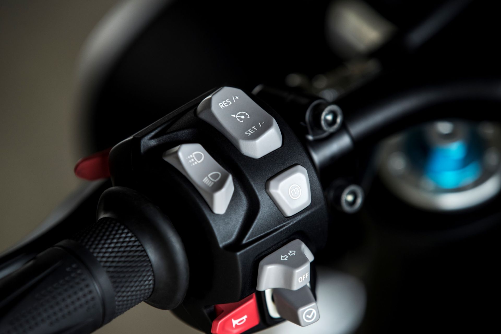 تریومف اسپید تریپل 2018 / Triumph Speed Triple S & RS