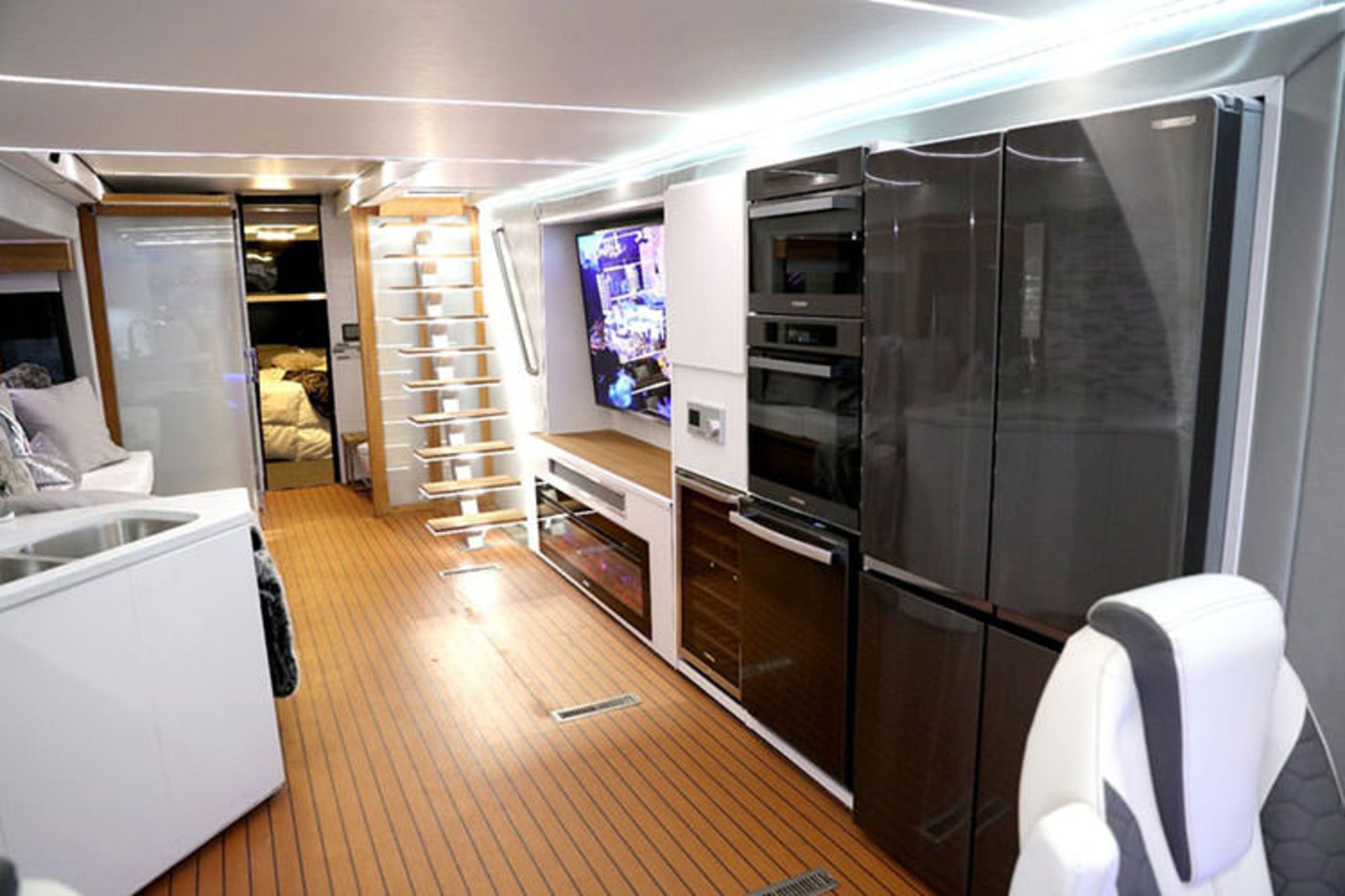 Furrion concept / طرح مفهومی کامیون فوریون