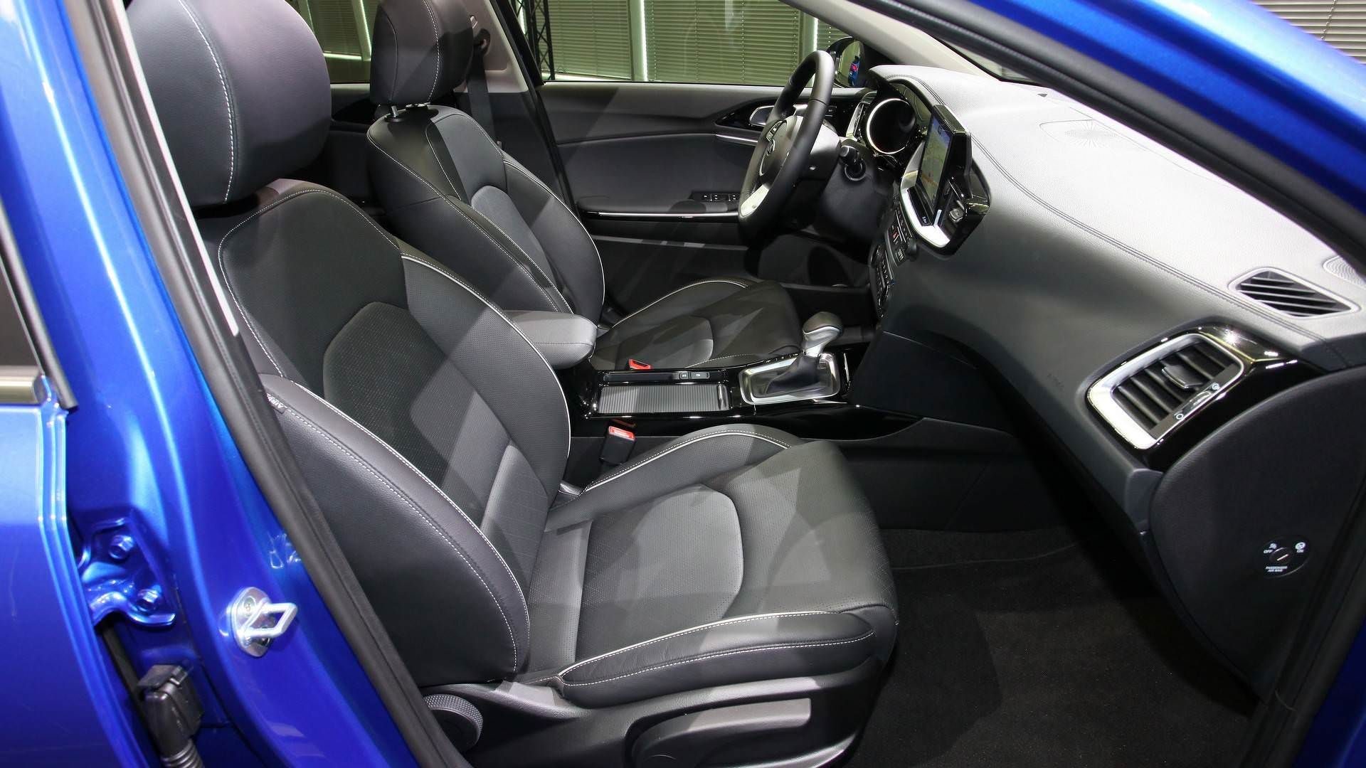 2018 kia ceed / هاچ‌بک کیا سید مدل 2018