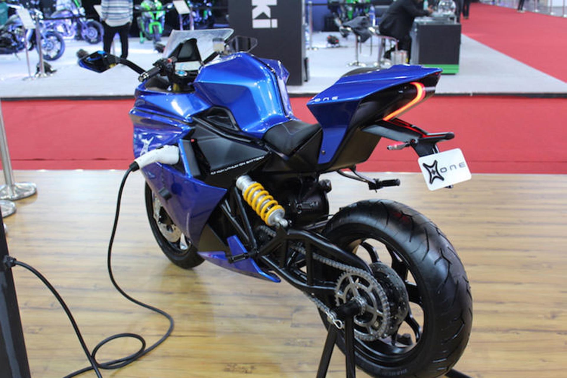 emflux one electric sport motorcycle / موتورسیکلت اسپرت الکتریکی ایمفلاکس وان