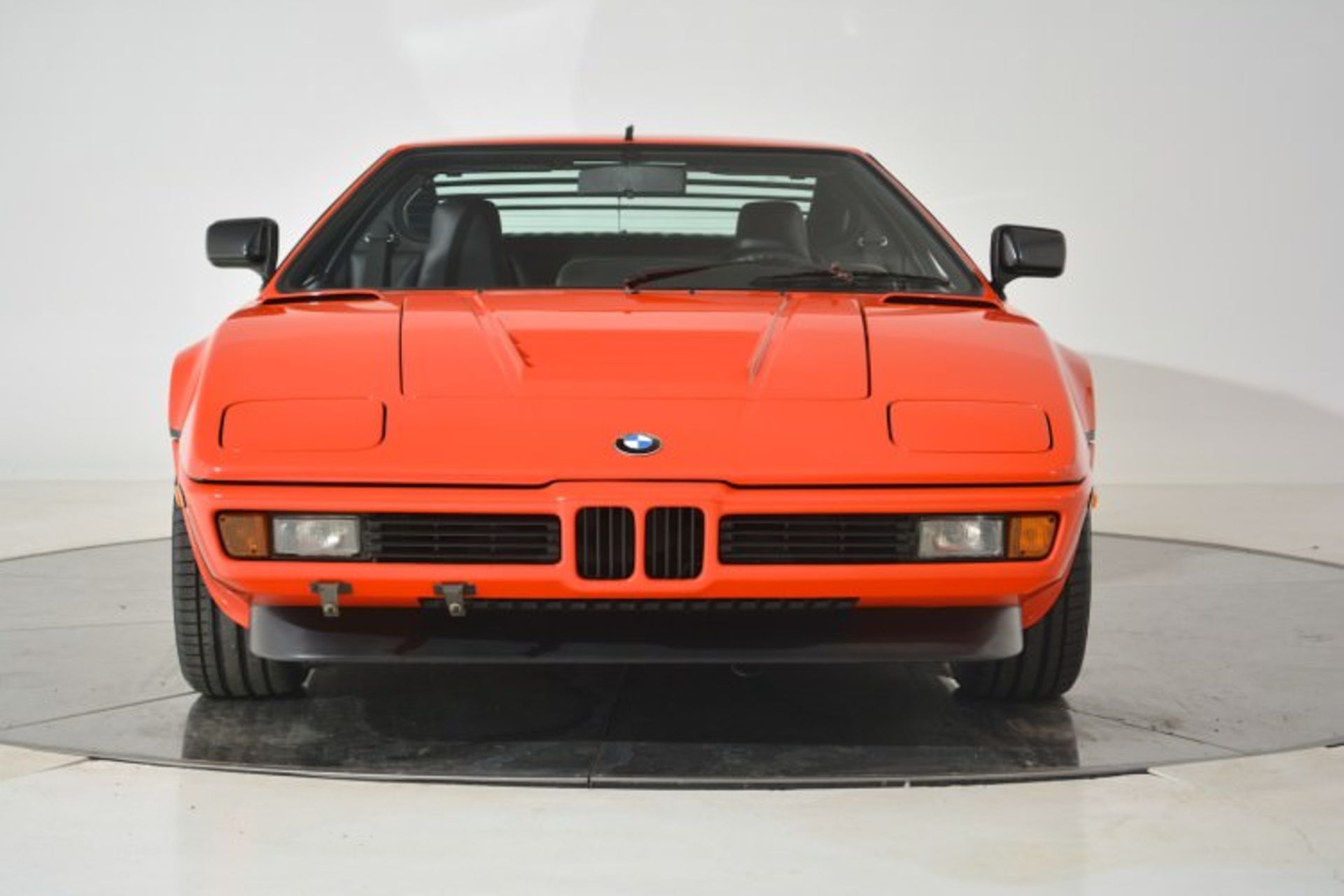 بی ام و / BMW M1