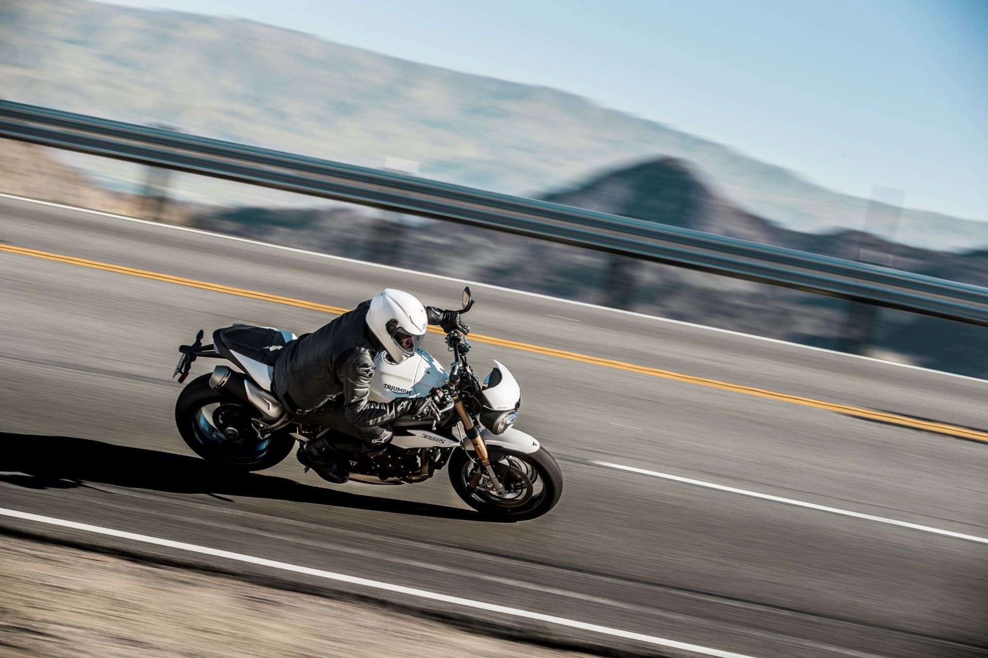 تریومف اسپید تریپل 2018 / Triumph Speed Triple S & RS