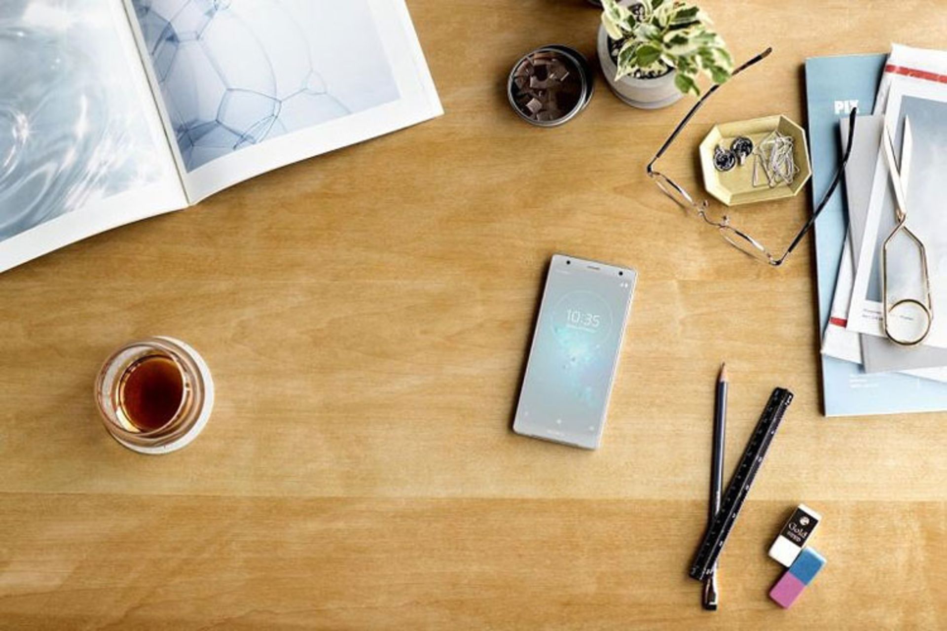 اکسپریا ایکس زد 2/Xperia XZ2