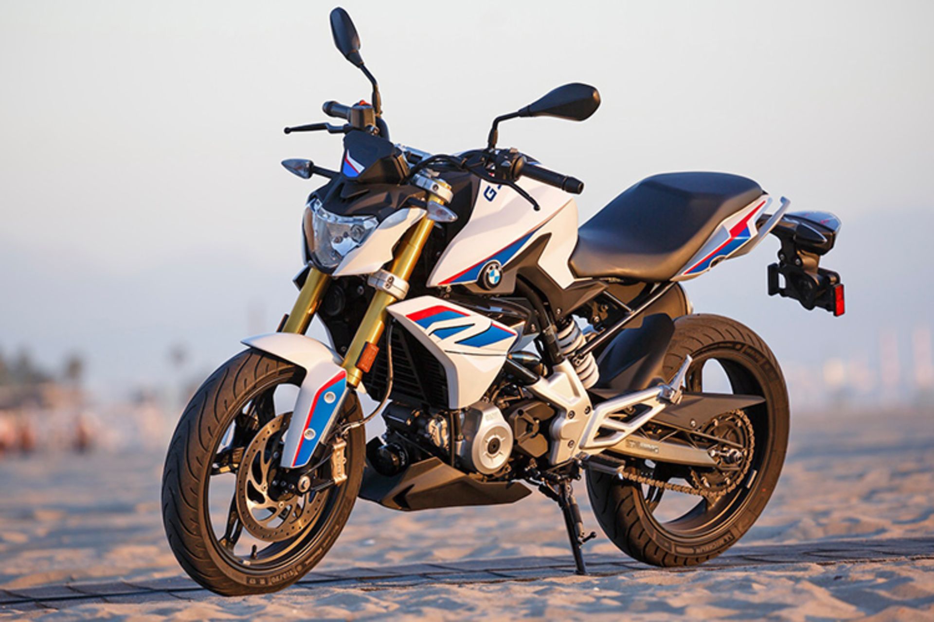 BMW G310R