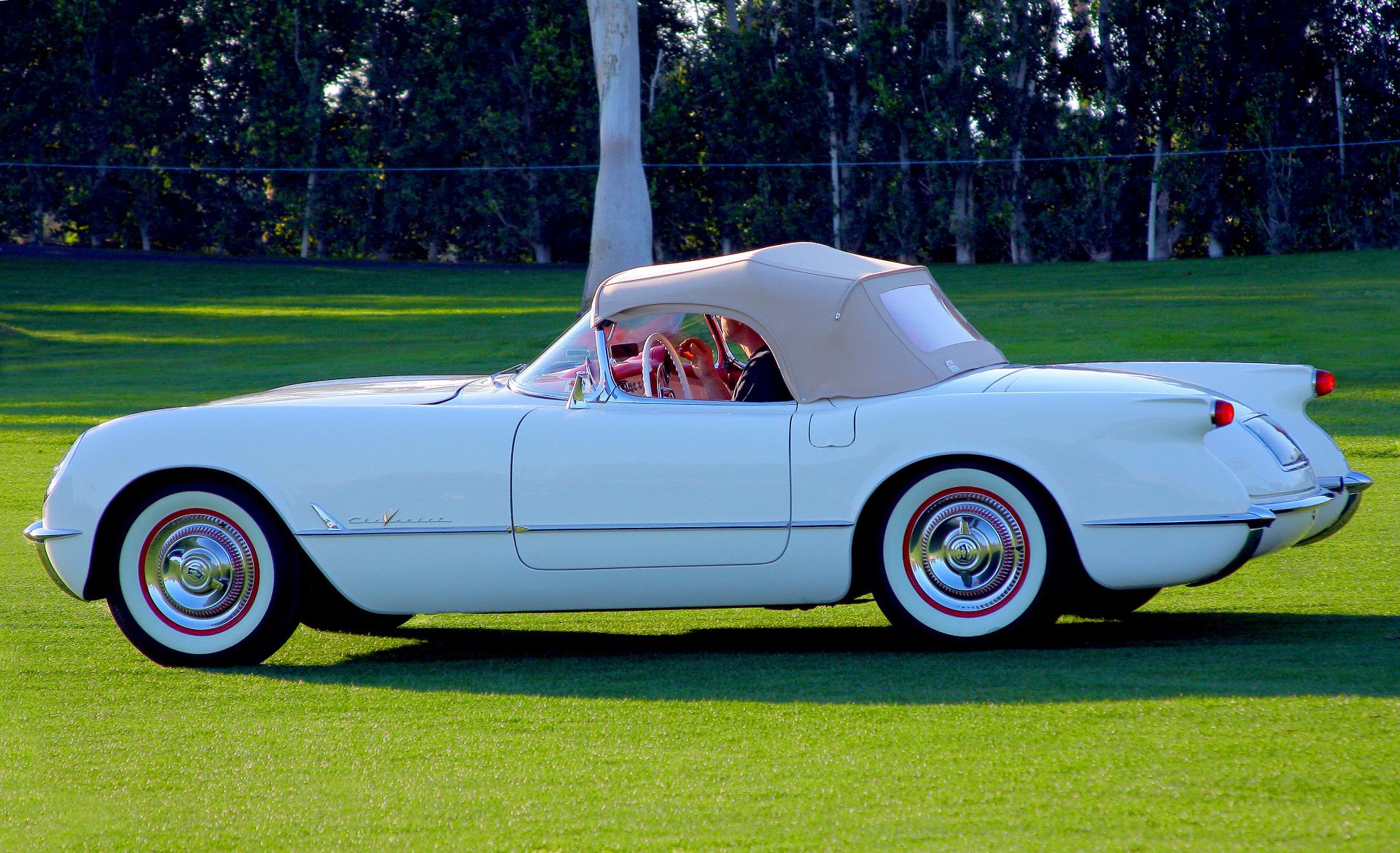 Chevrolet Corvette / شورولت کوروت