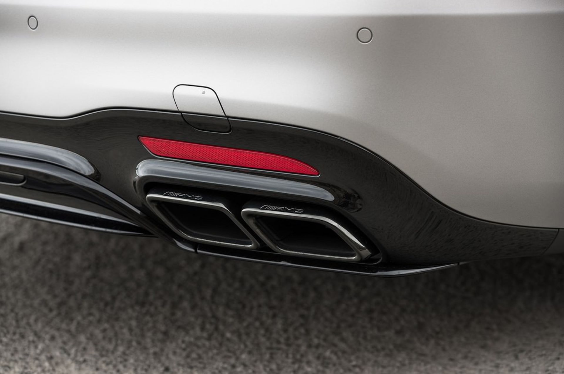 مرسدس AMG S63