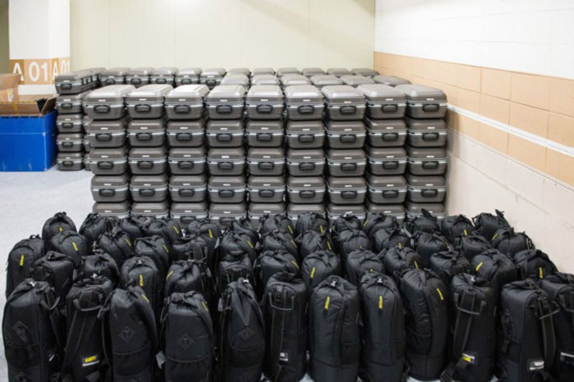 انبار تجهیزات نیکون و کانن در المپیک زمستانی ۲۰۱۸