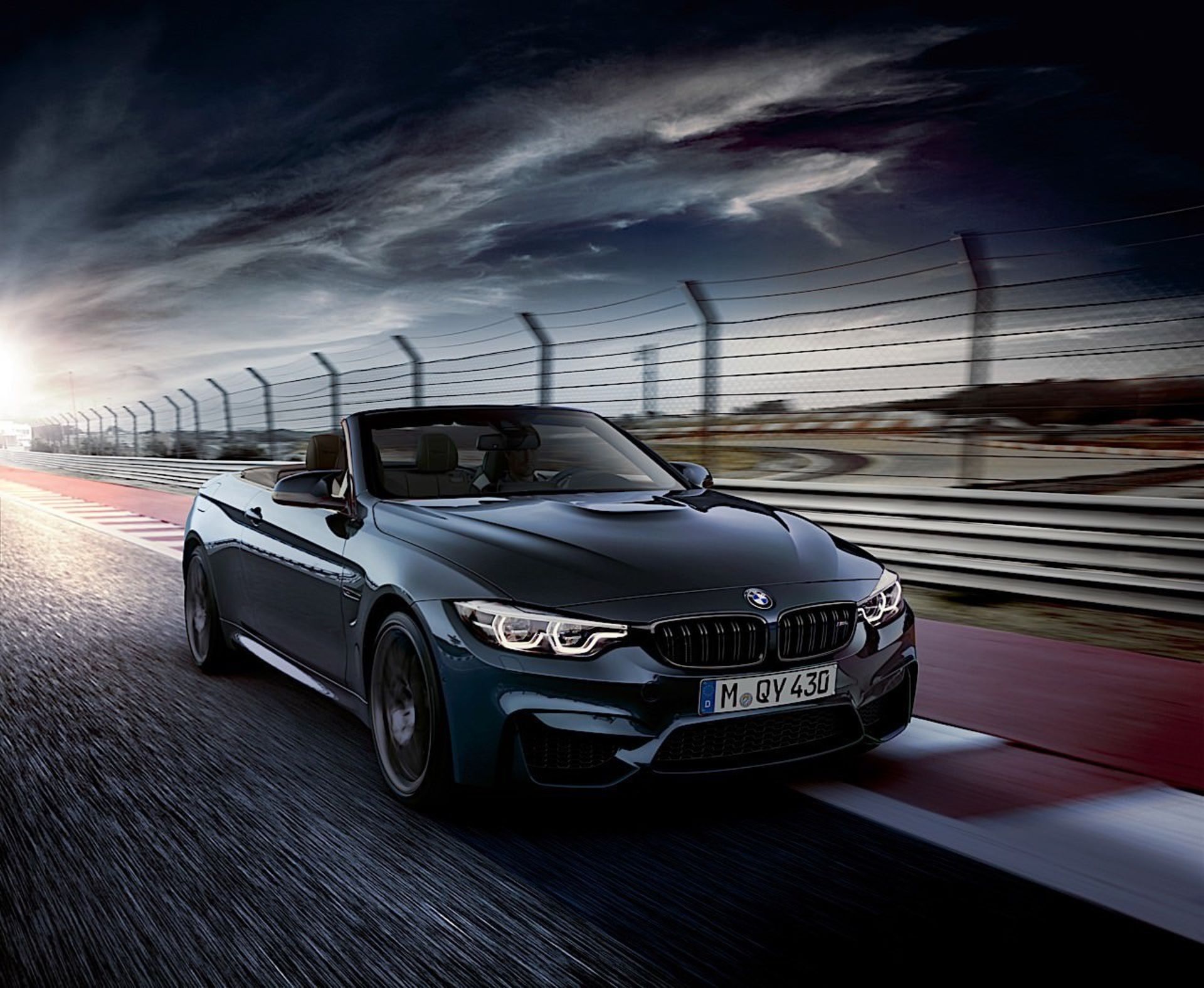BMW M4 Convertible Edition 30 Jahre
