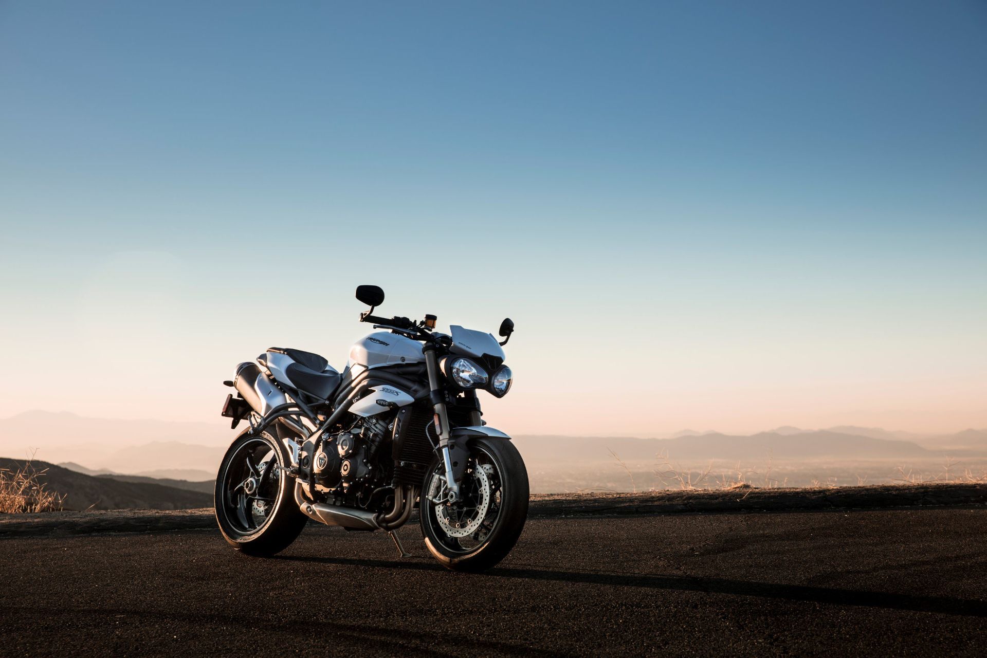 تریومف اسپید تریپل 2018 / Triumph Speed Triple S & RS