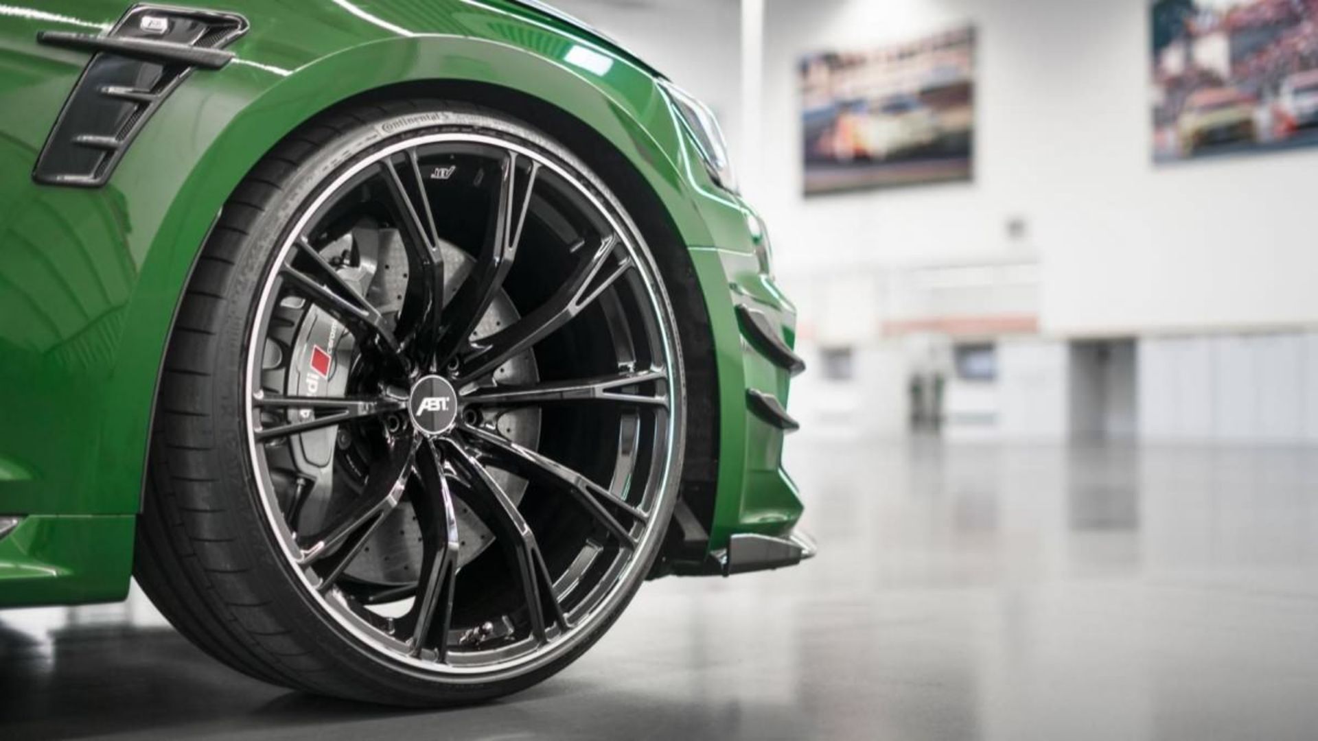 آئودی RS5-R