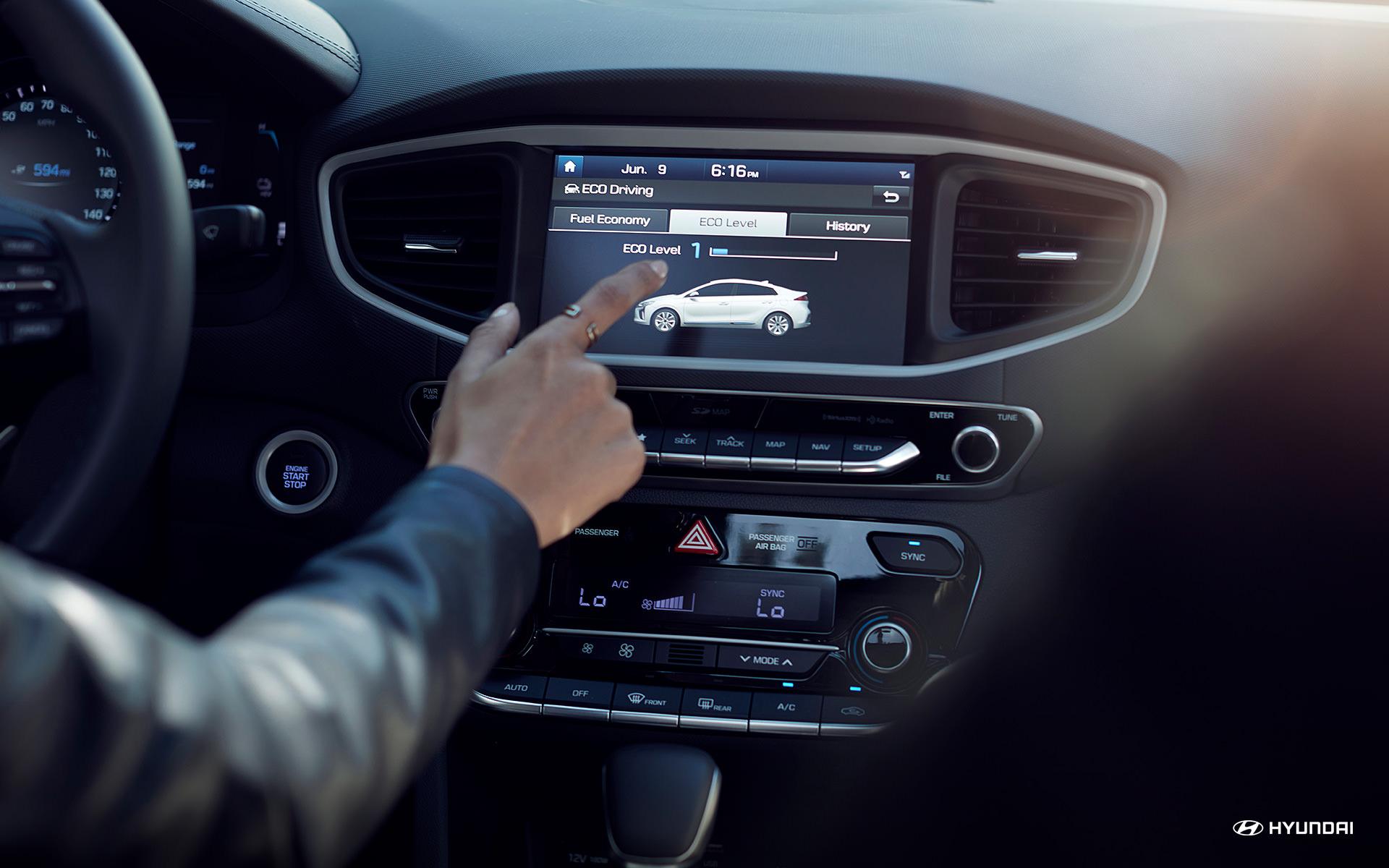 هیوندای آیونیک / Hyundai Ioniq