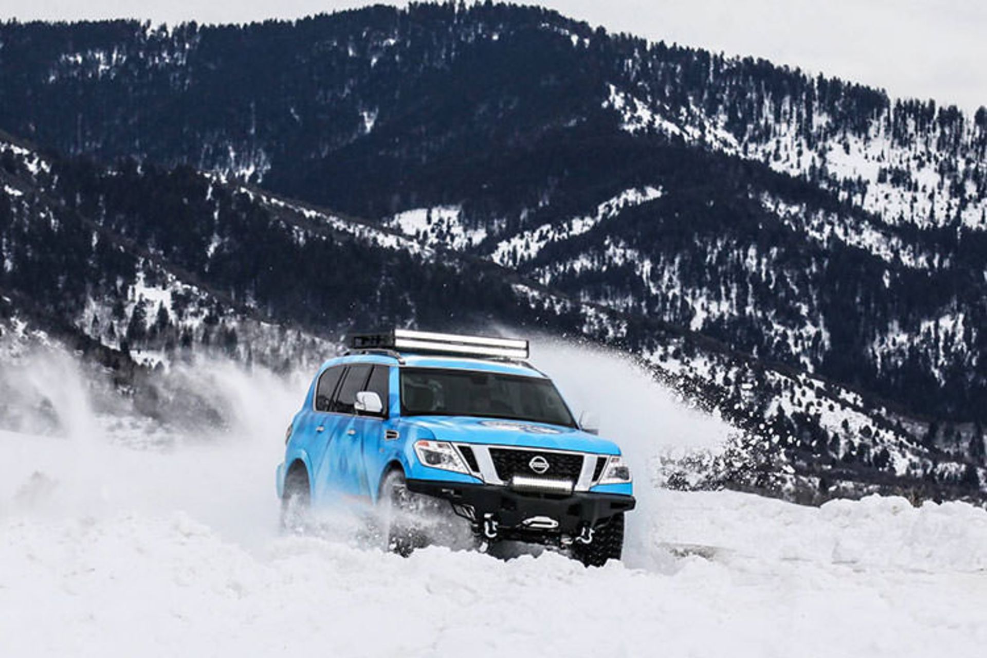 nissan armada snow patrol suv / نیسان آرمادا شاسی‌بلند
