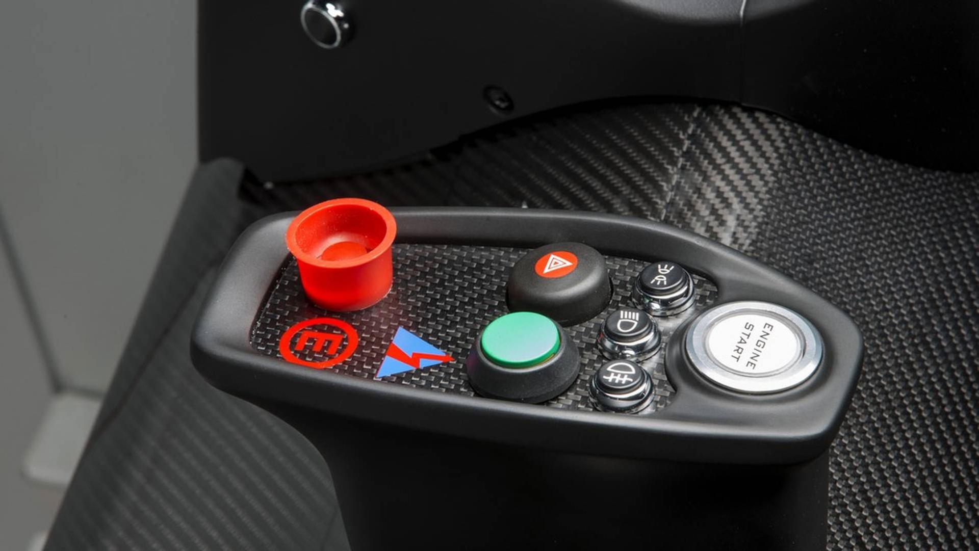 Lotus 3-Eleven / لوتوس 3-اِلِون