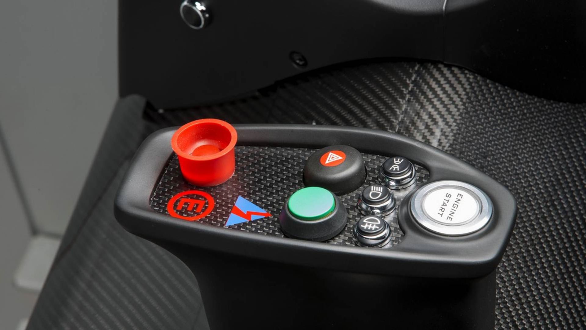 Lotus 3-Eleven / لوتوس 3-اِلِون