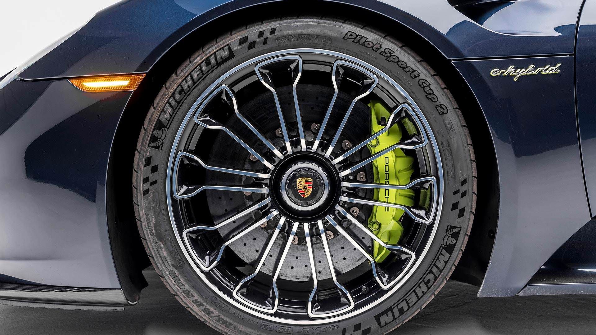 Porsche 918 Spyder / پورشه 918 اسپایدر