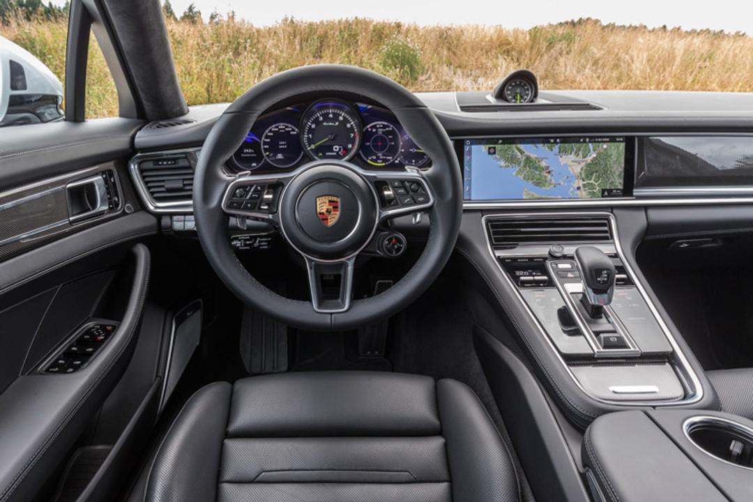 porsche cabin