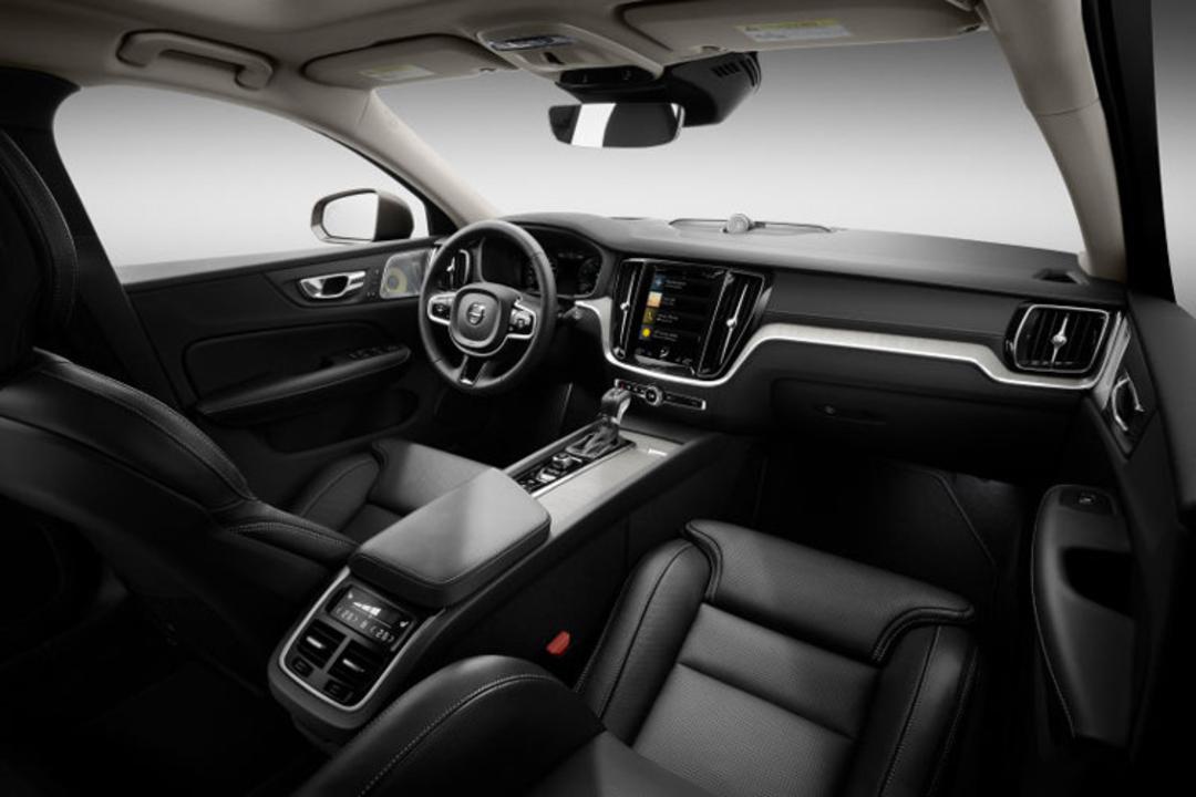 volvo v60 2019