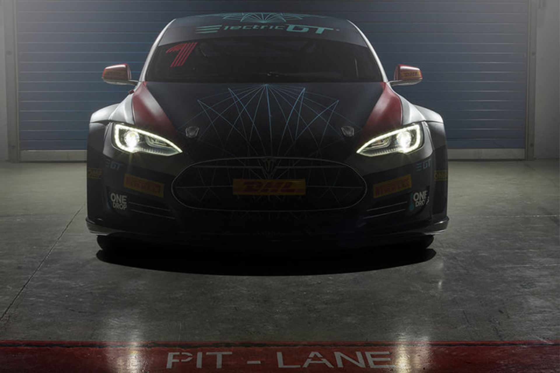 مسابقات تسلا مدل S P100D