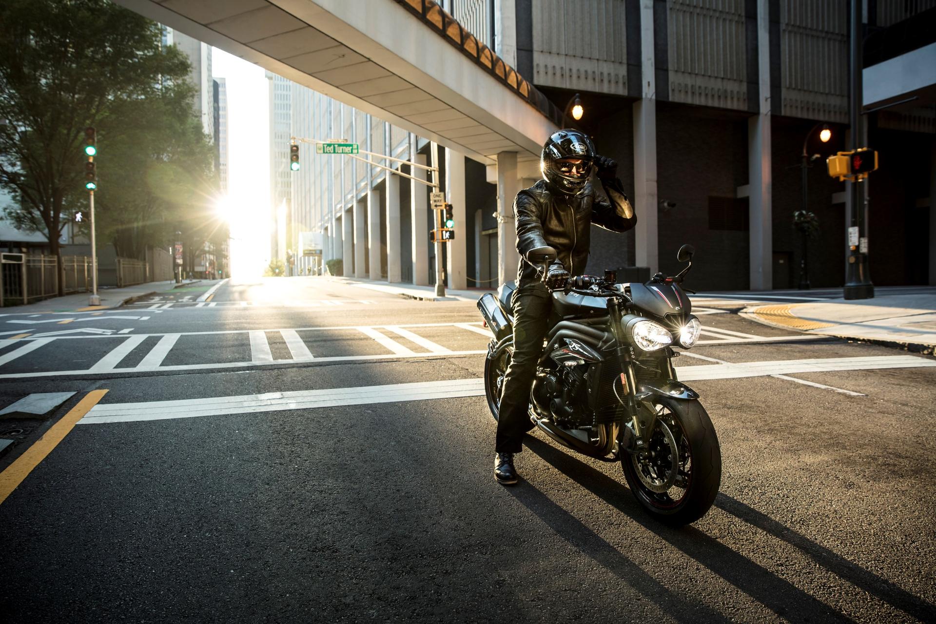 تریومف اسپید تریپل 2018 / Triumph Speed Triple S & RS