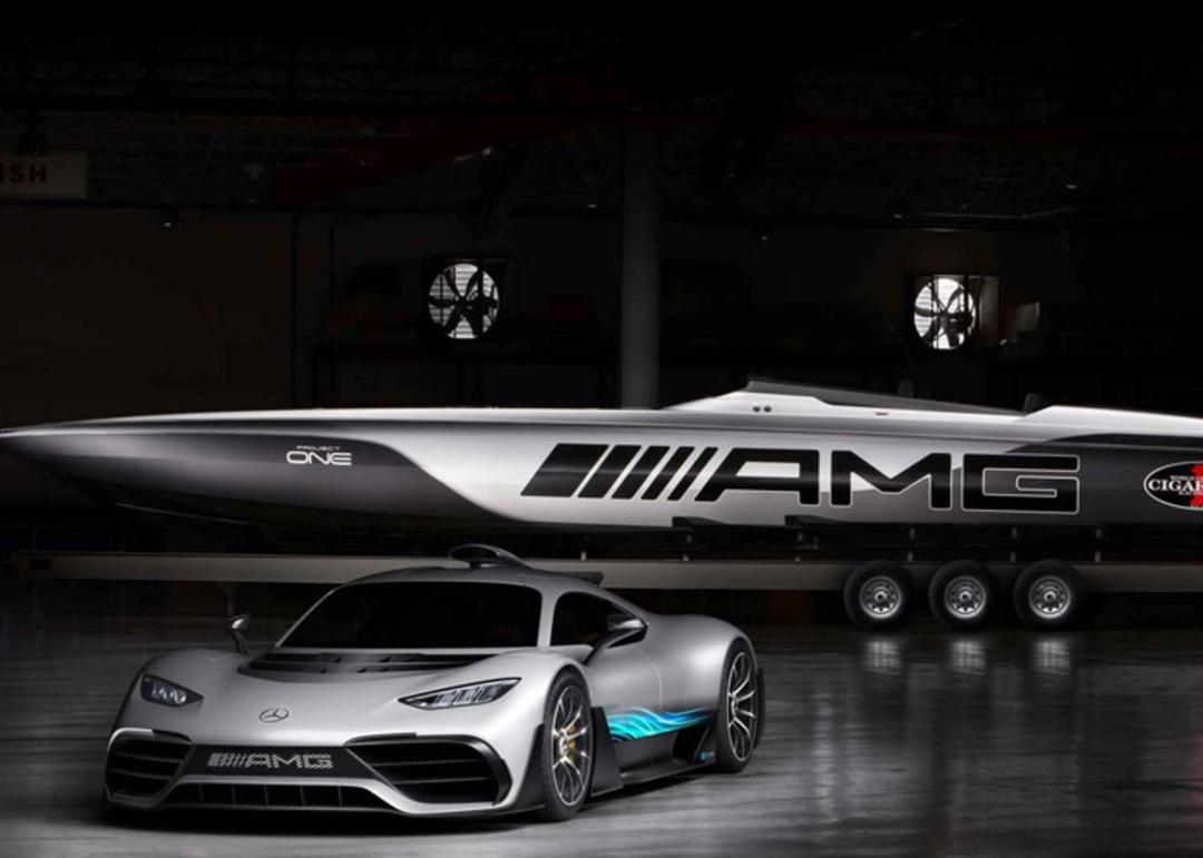 قایق سیگرت ریسینگ 515 پروژه یک Cigarette Racing 515 Project One
