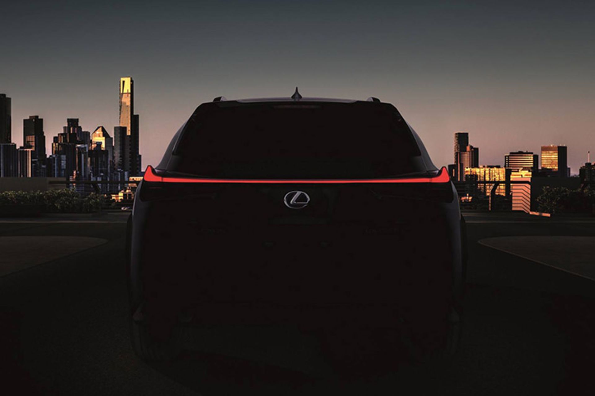 Lexus UX / لکسوس UX