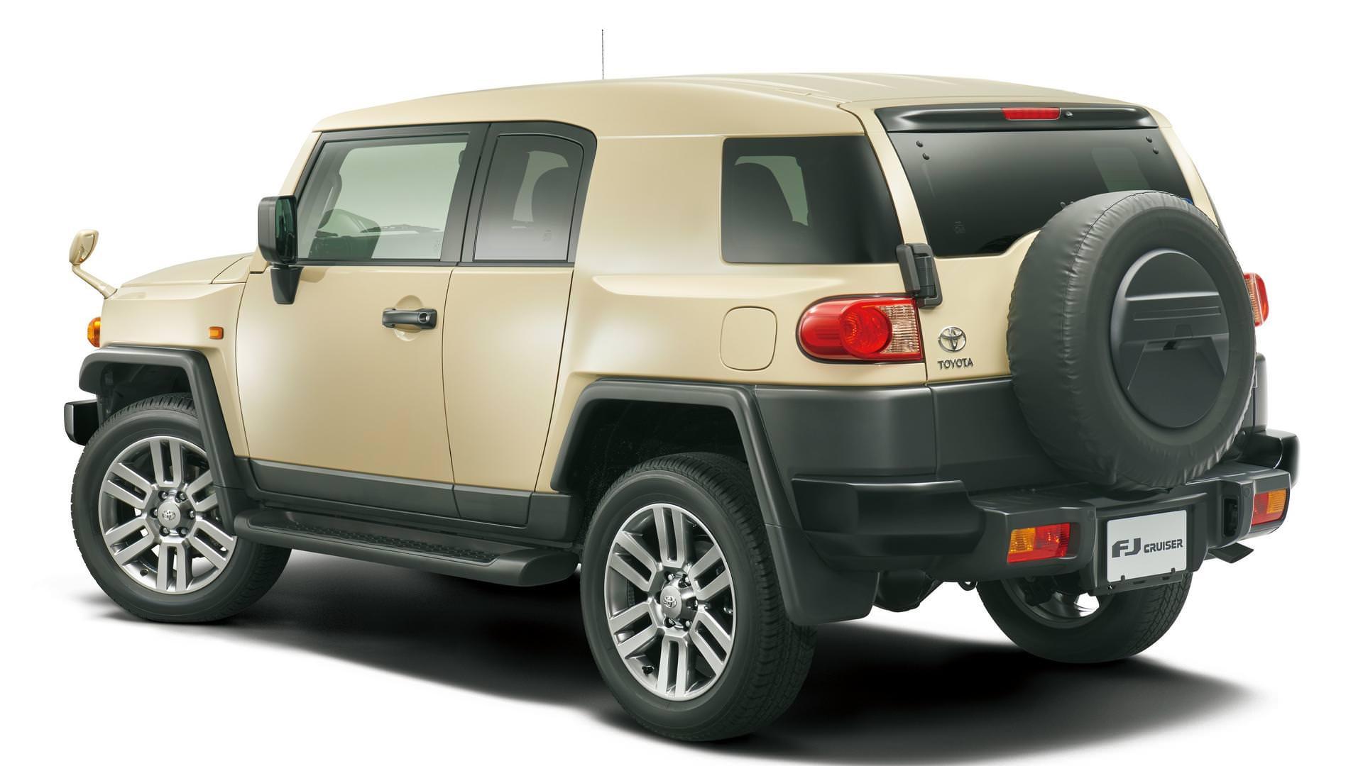 تویوتا اف جی کروزر / Toyota FJ Cruiser