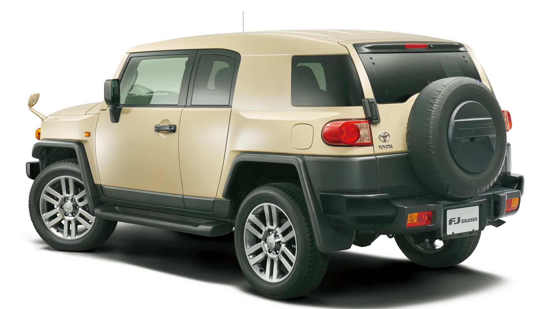 تویوتا اف جی کروزر / Toyota FJ Cruiser