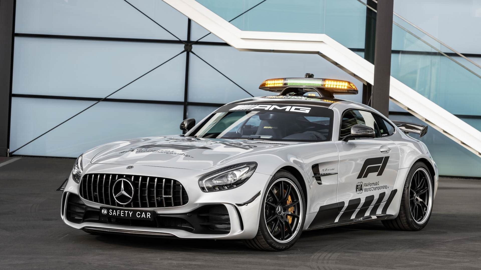 مرسدس خودروی ایمنی فرمول یک / AMG GT R F1 Safety Car