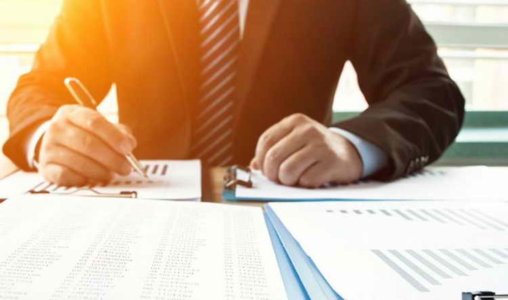 Choose the Right Accountant
