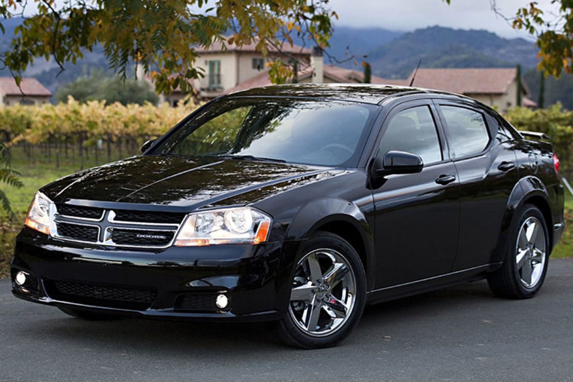Dodge Avenger / دوج اونجر