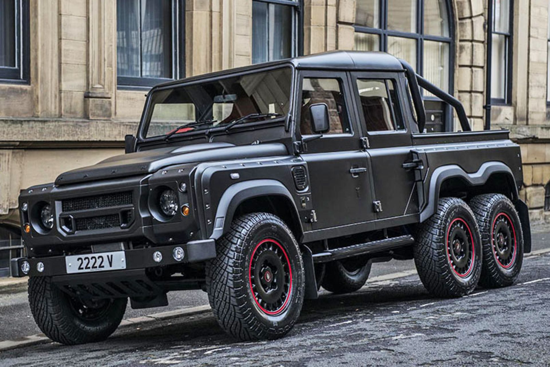 Land Rover Defender 6by6 / لندرور دیفندر 6 چرخ