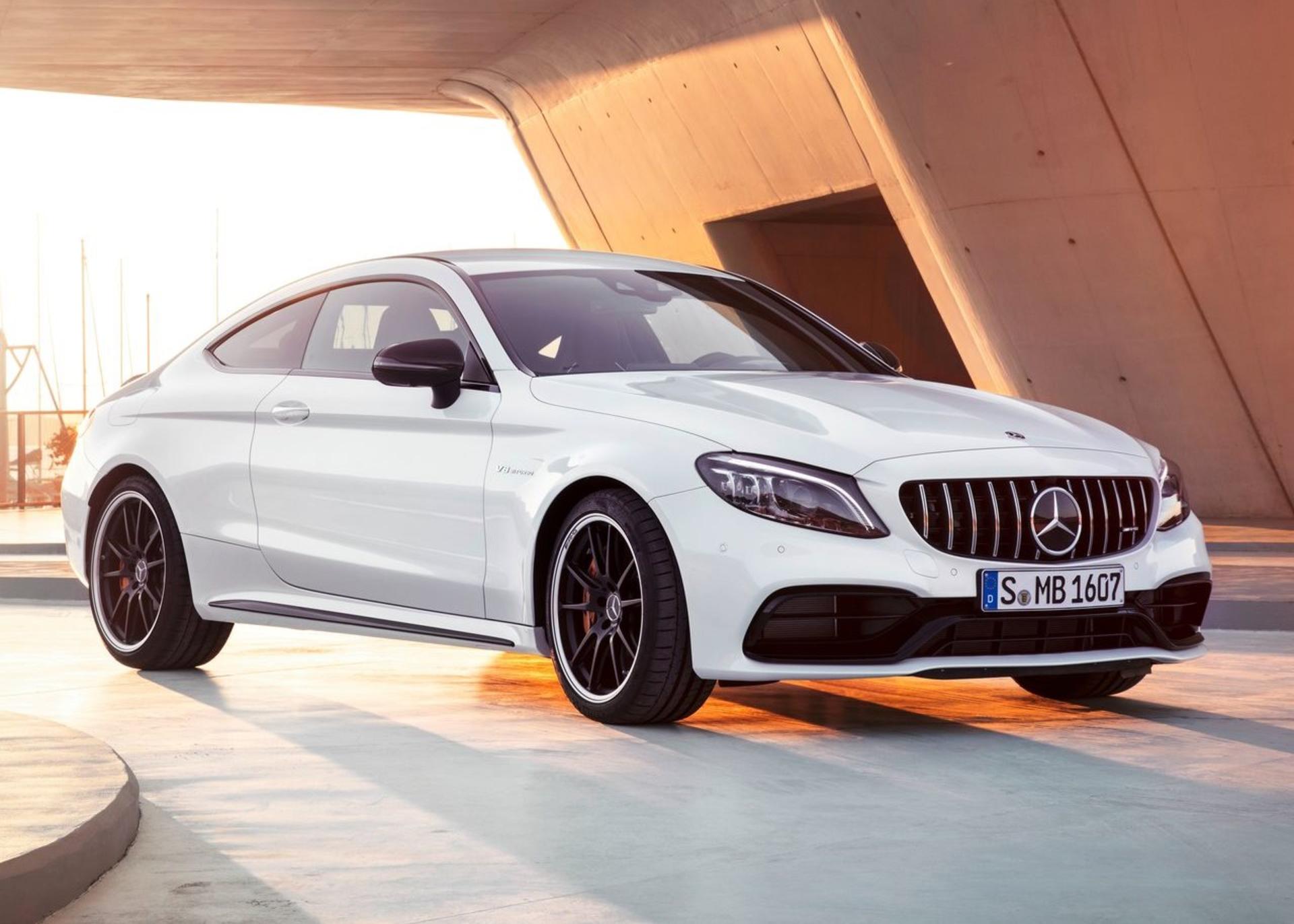 Mercedes-Benz C63 S AMG Coupe