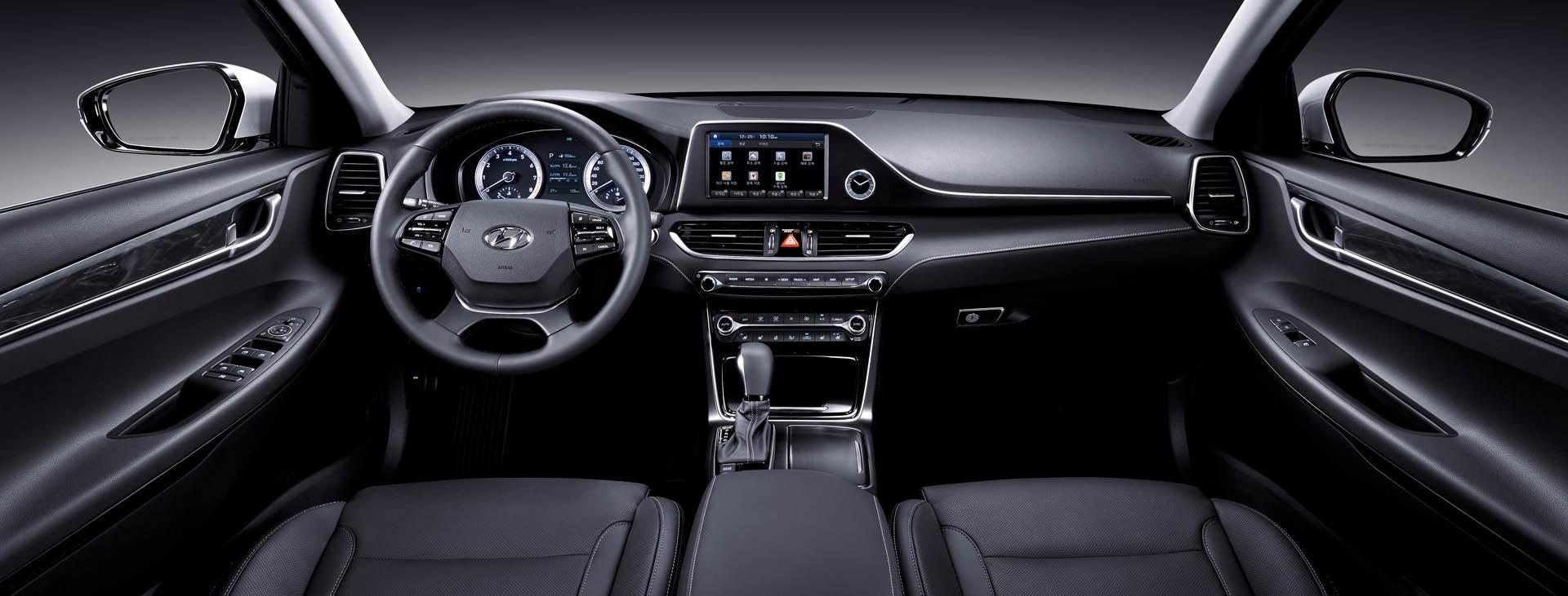 Hyundai AZERA