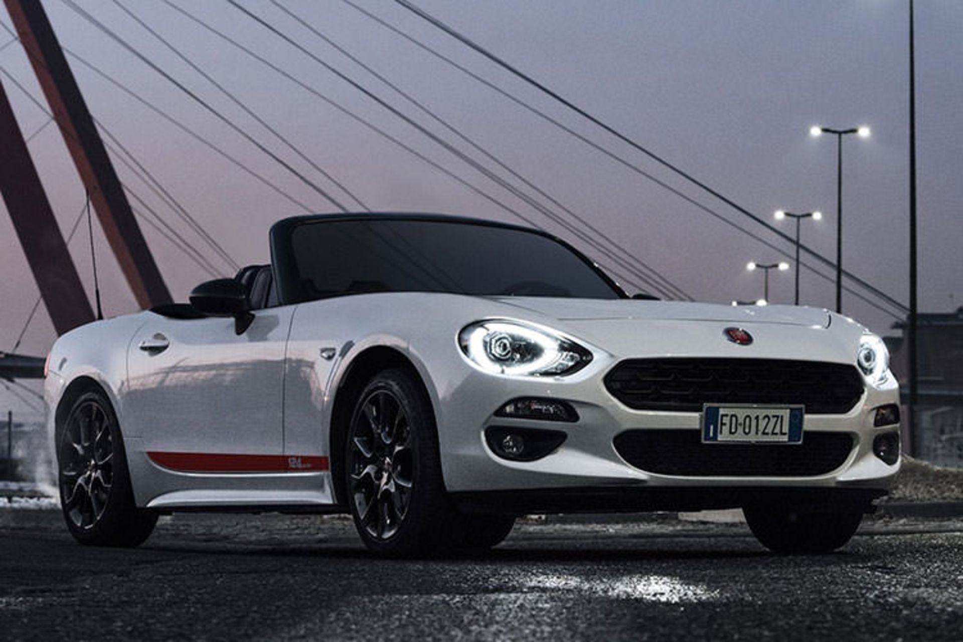 2019 Fiat 124 Spider S-Design / فیات 124 اسپایدر