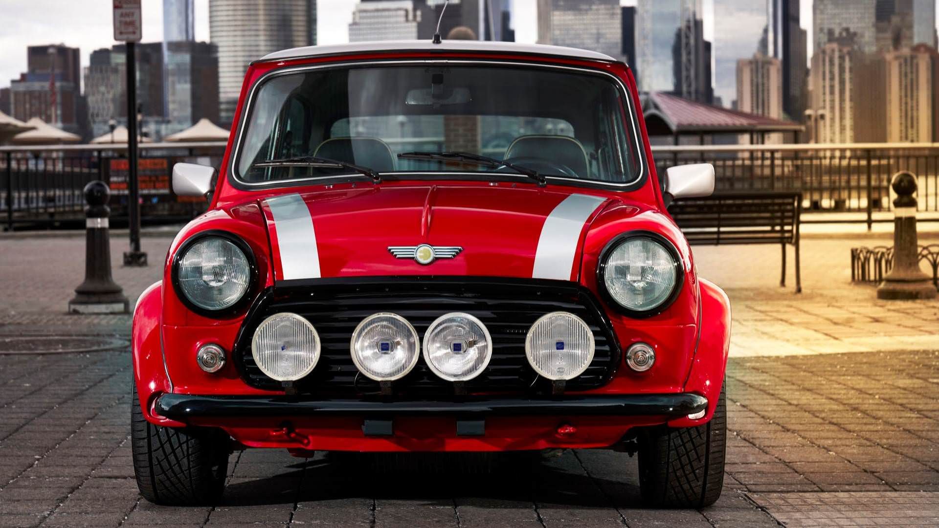 classic Mini Electric / خودروی کلاسیک الکتریکی مینی