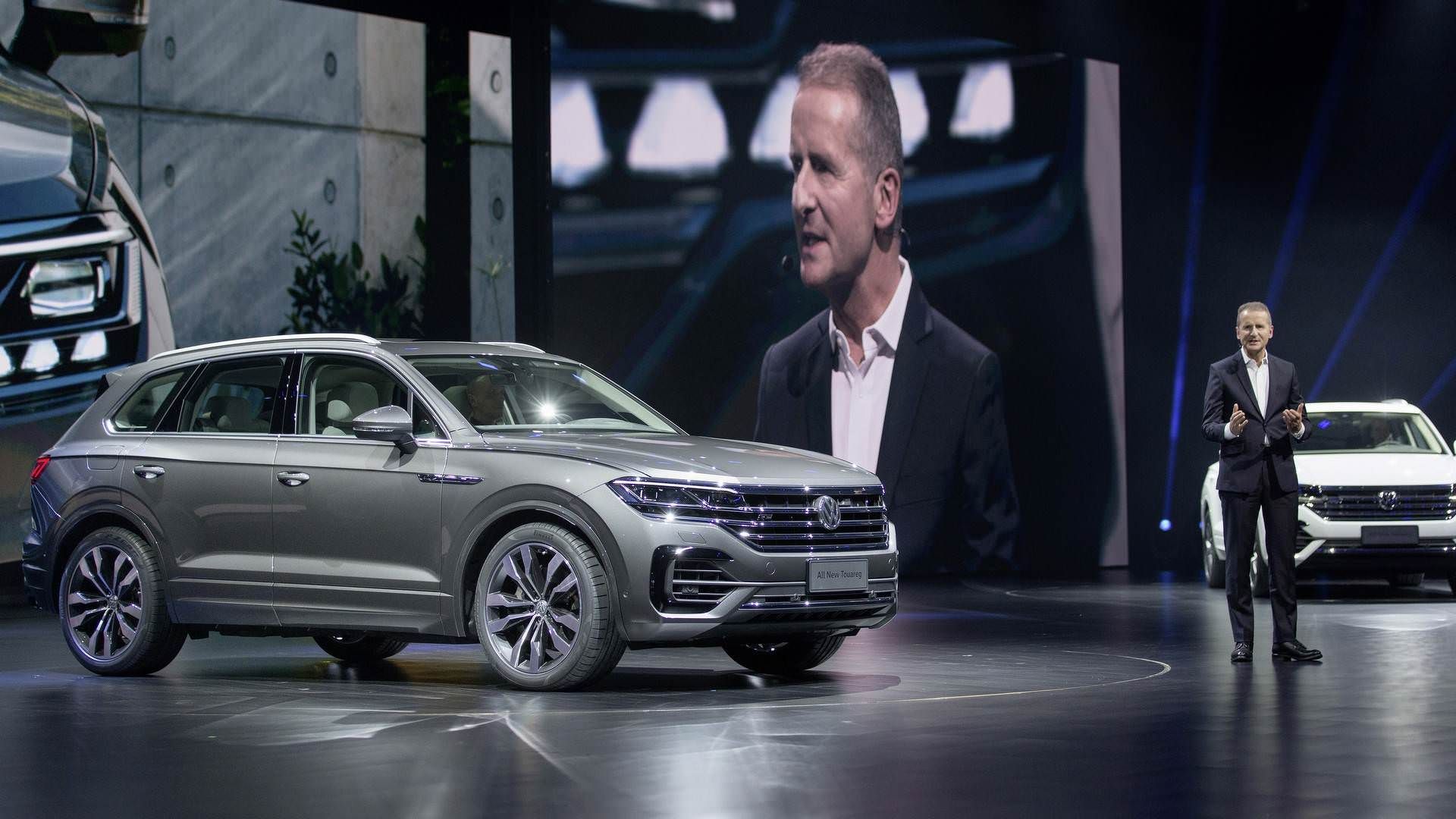2019 VW Touareg / شاسی‌بلند فولکس‌واگن توارگ مدل 2019