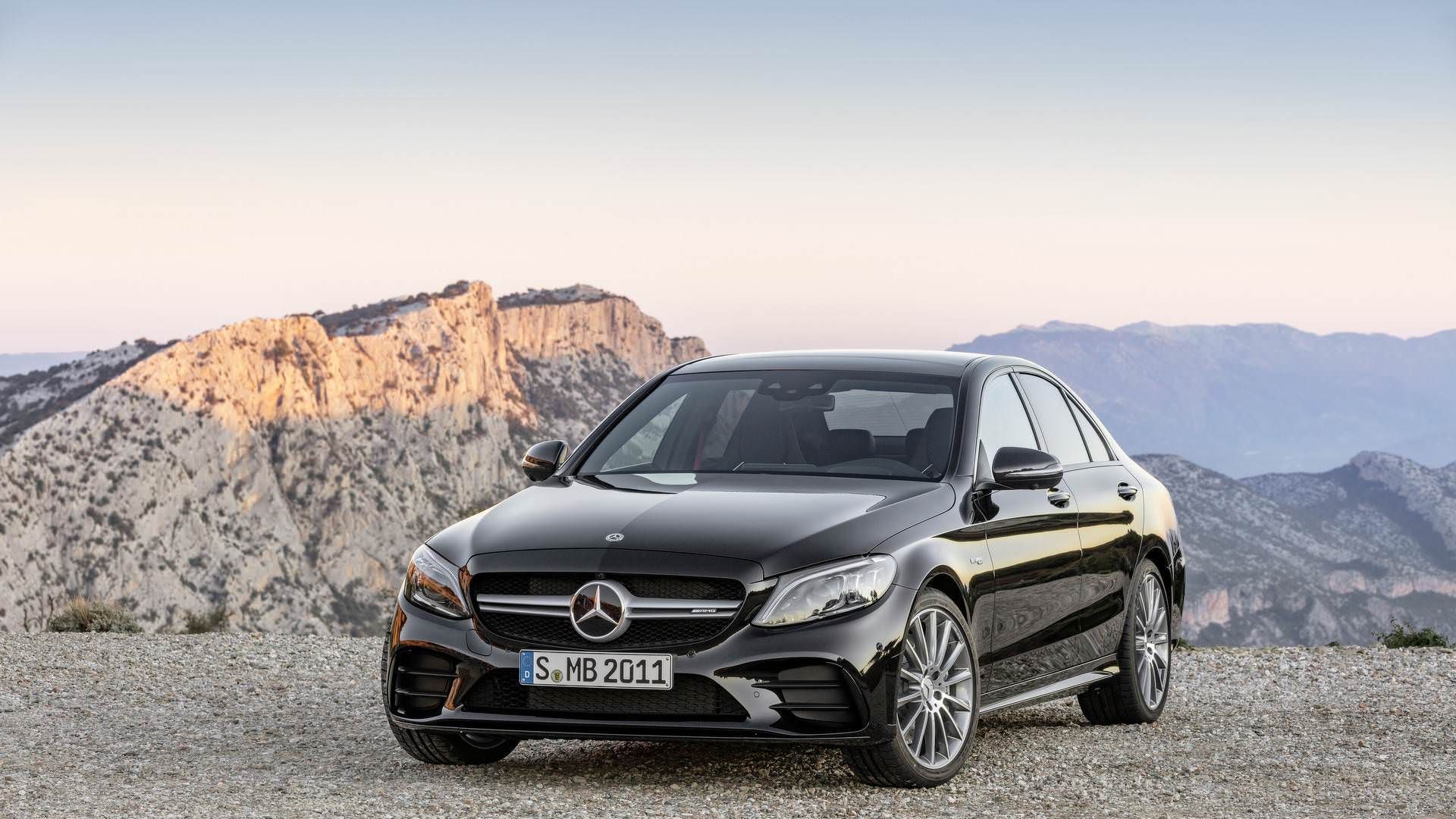 2019 Mercedes-AMG C43 / سدان مرسدس AMG C43 مدل 2019