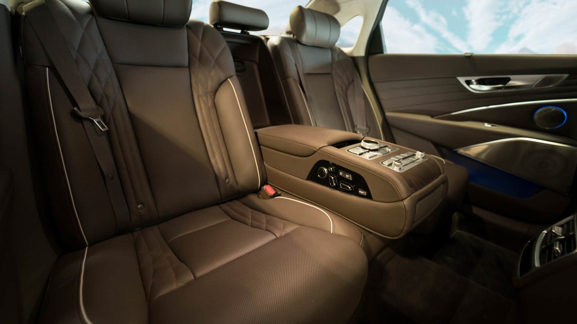 2019 Kia K900 / سدان کیا K900 مدل 2019