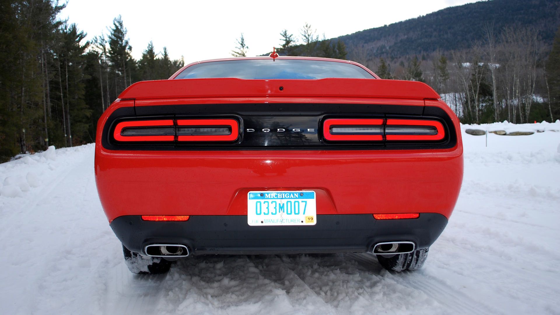 دوج اونجر / Dodge Avenger