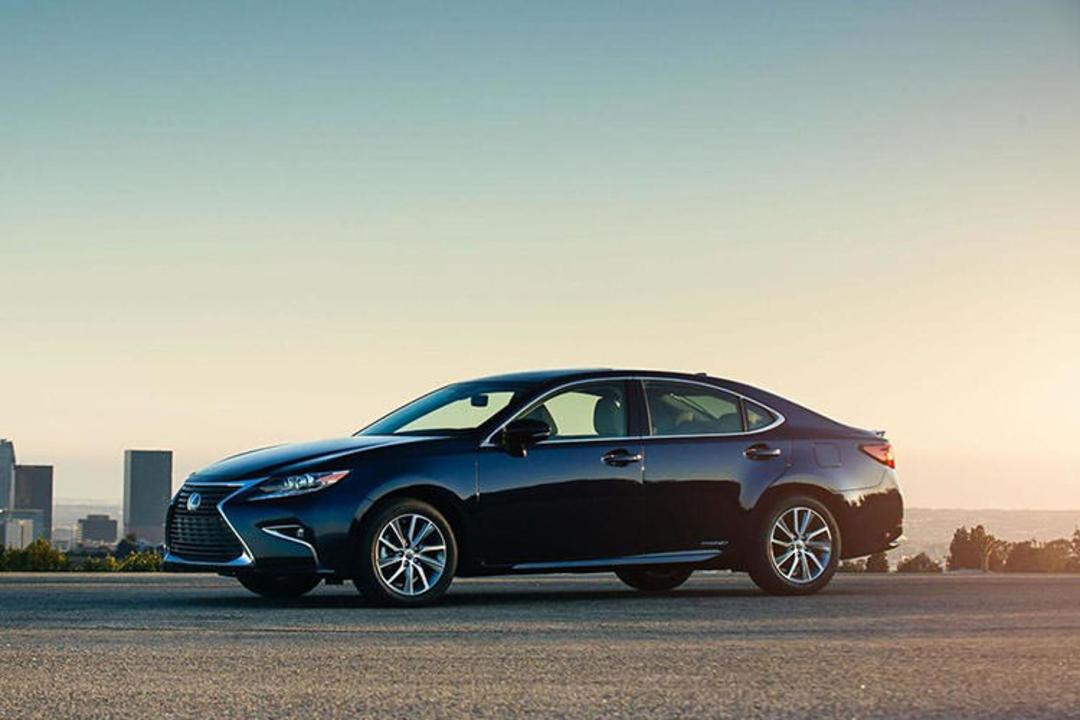 Lexus ES / لکسوس ES
