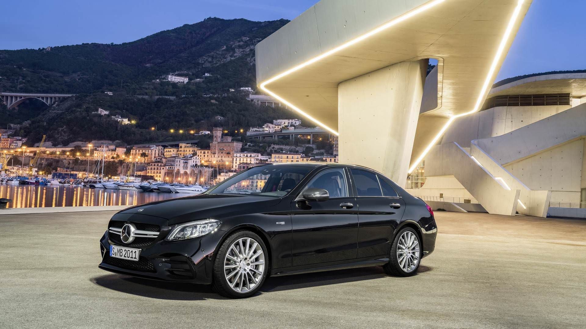2019 Mercedes-AMG C43 / سدان مرسدس AMG C43 مدل 2019