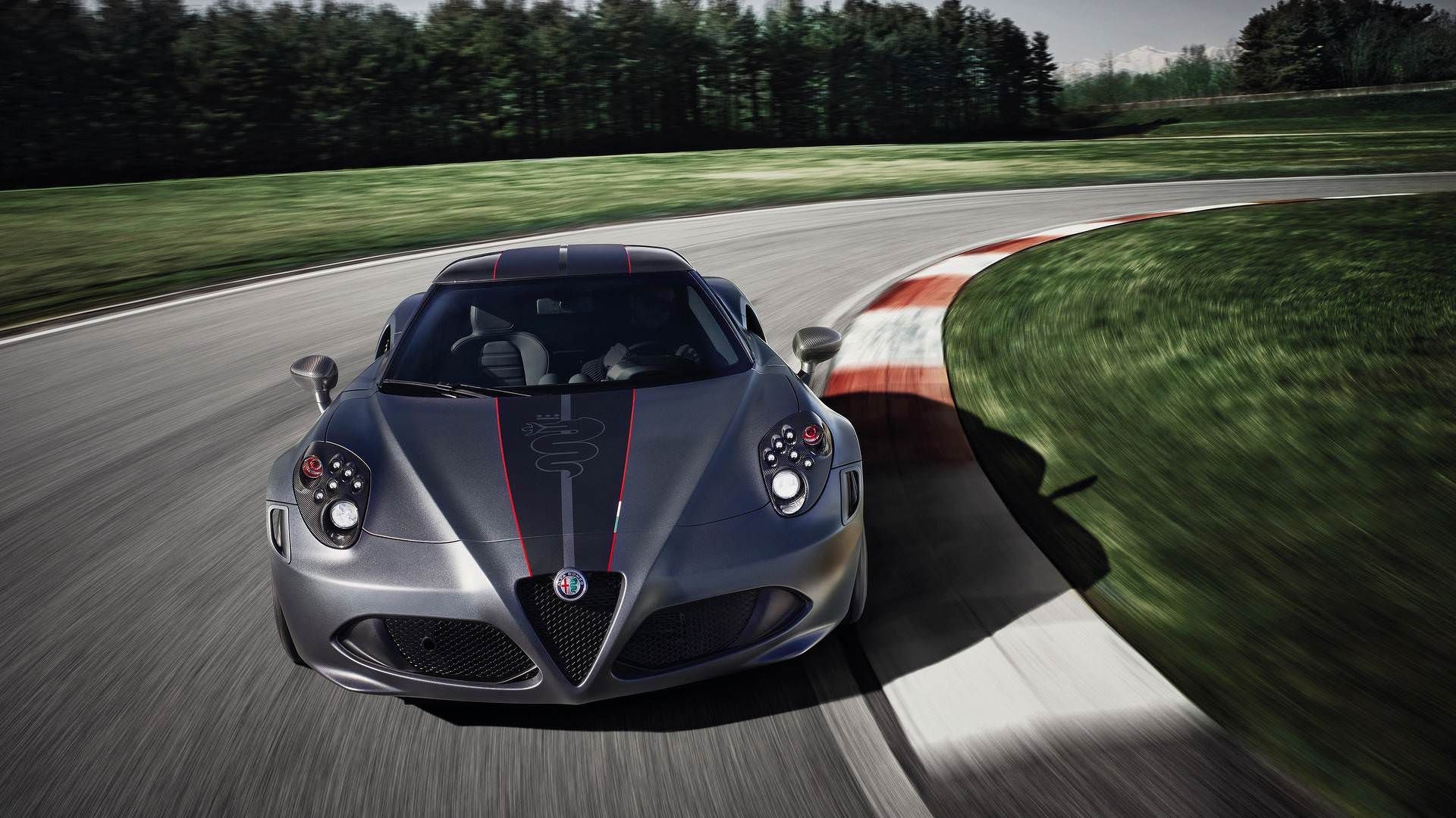 Alfa Romeo 4C / آلفا رومئو 4C