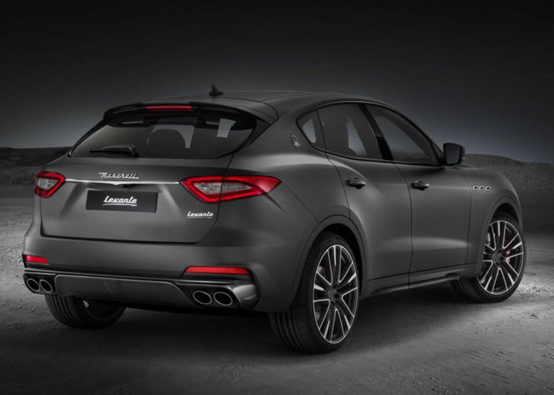 مازراتی لوانته تروفئو / Maserati Levante Trofeo 2019