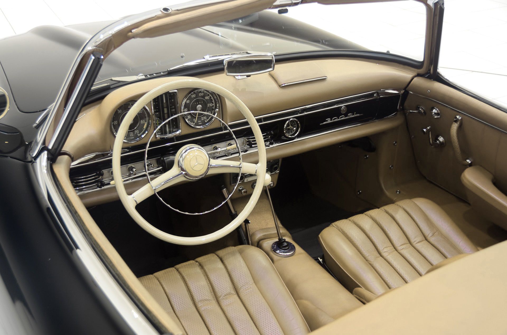 Mercedes Benz classic  300 SL