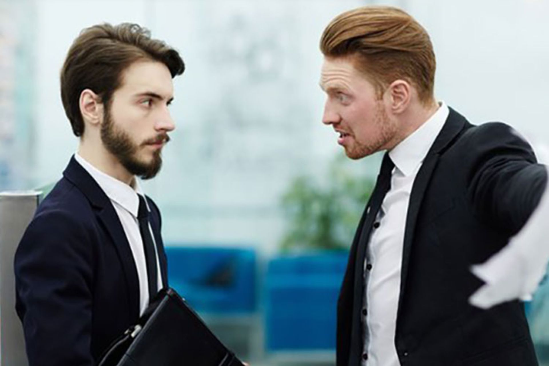 مدیر پرخاشگر